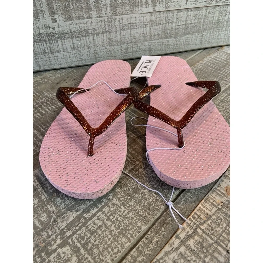 The Childrens Place Sparkle Glitter Flip Flops Sandals Youth Size 3 / 4 NEW NWT